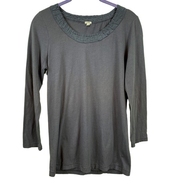 J. Crew Quarter Sleeve Accented Gray Top - Picture 1 of 9